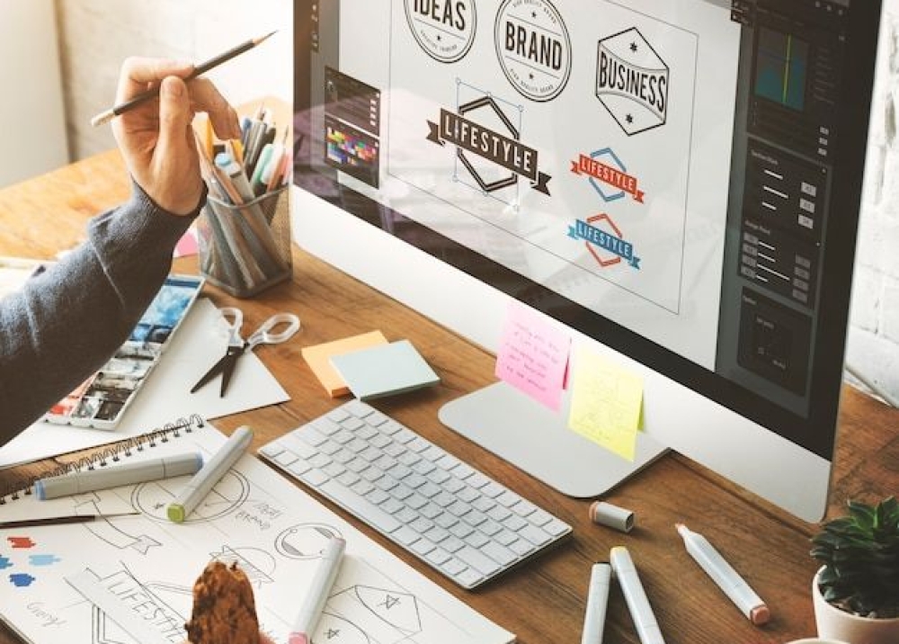 Quảng cáo truyền thông